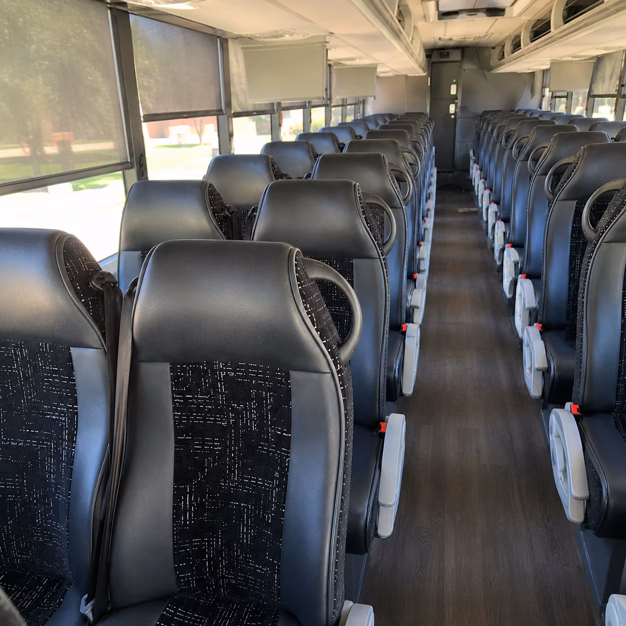 Newark Airport Shuttles & Transportation