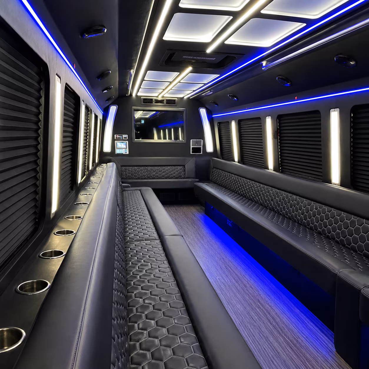 Newark Birthday, Sweet 16, & Quinceañera Transportation pickup coordination
